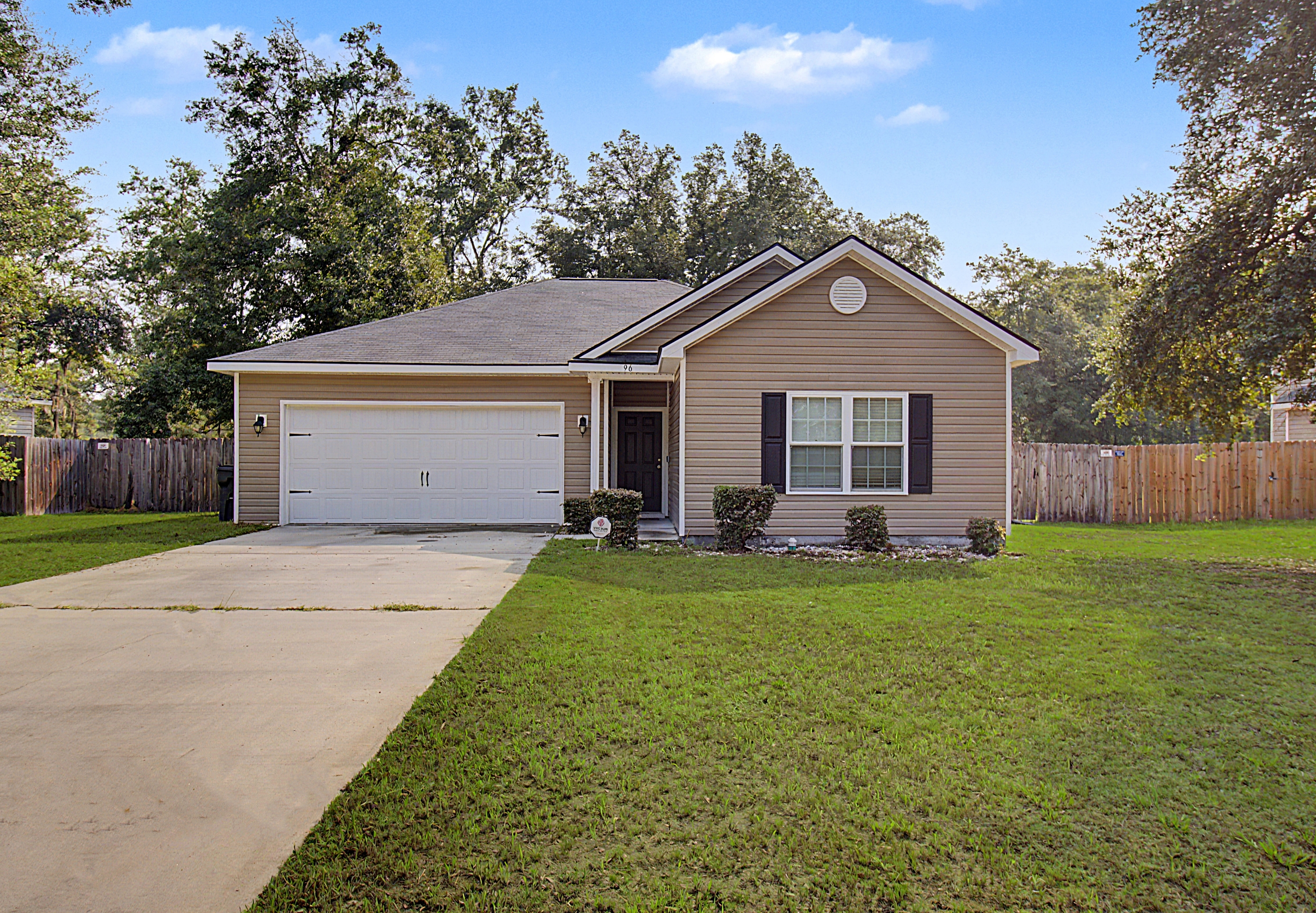 96 Griffin Rd